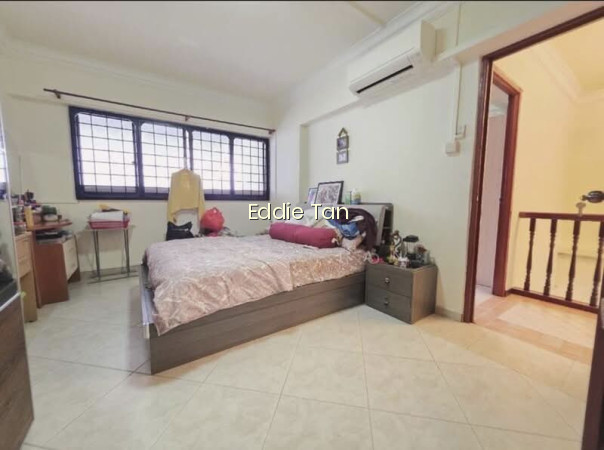 408 JURONG WEST STREET 42 photo 6
