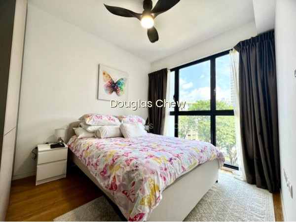 AVENUE SOUTH RESIDENCE 4