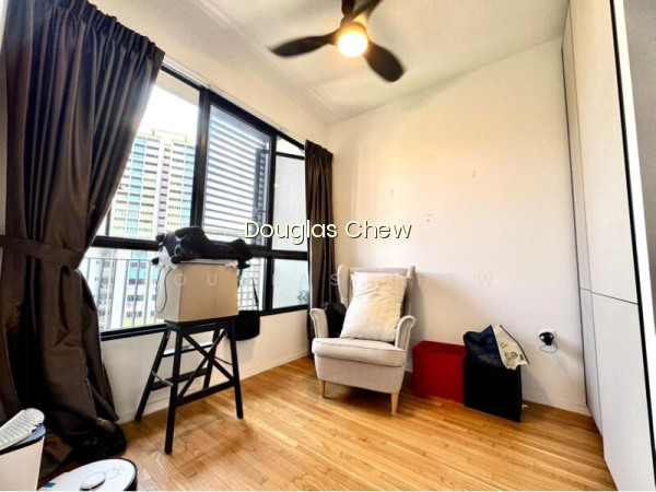 AVENUE SOUTH RESIDENCE 5