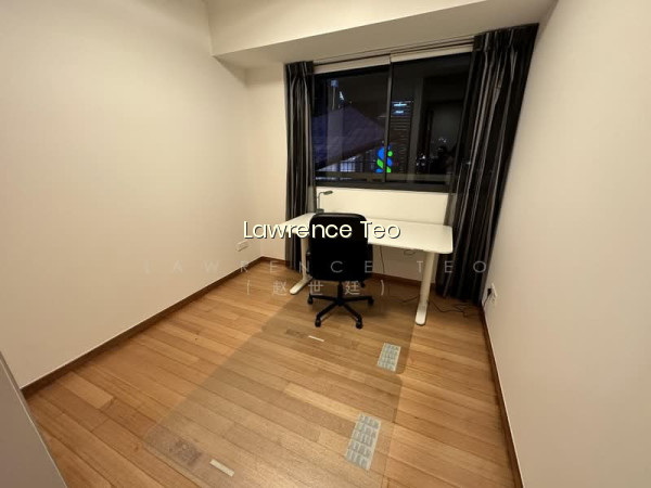 MARINA BAY RESIDENCES 5