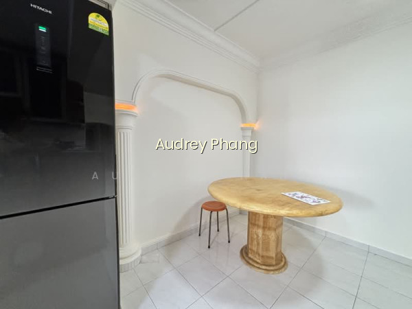 537 HOUGANG STREET 52 photo 3