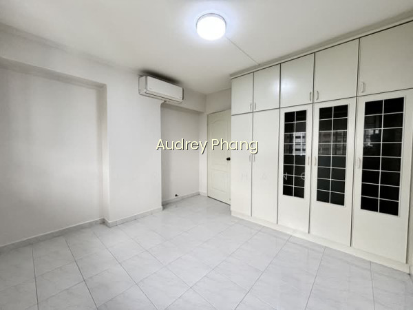 537 HOUGANG STREET 52 photo 6