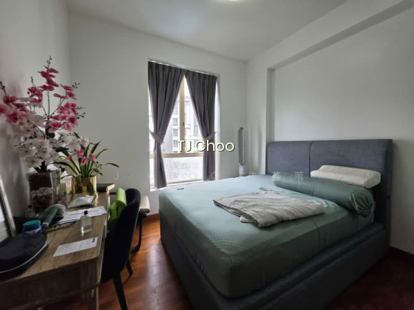 Yishun Sapphire image 1 of 10