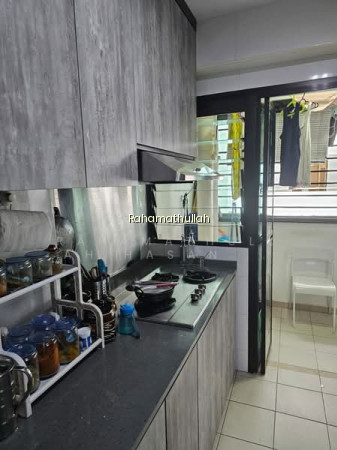 122A Punggol Edge image 1 of 10