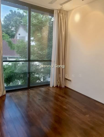 PENTHOUSE NEAR HOLLAND VILLAGE 3