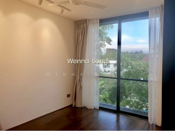PENTHOUSE NEAR HOLLAND VILLAGE 6