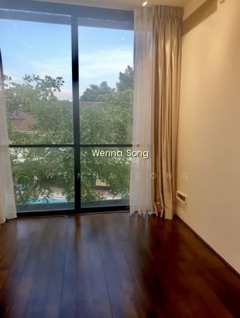PENTHOUSE NEAR HOLLAND VILLAGE 7