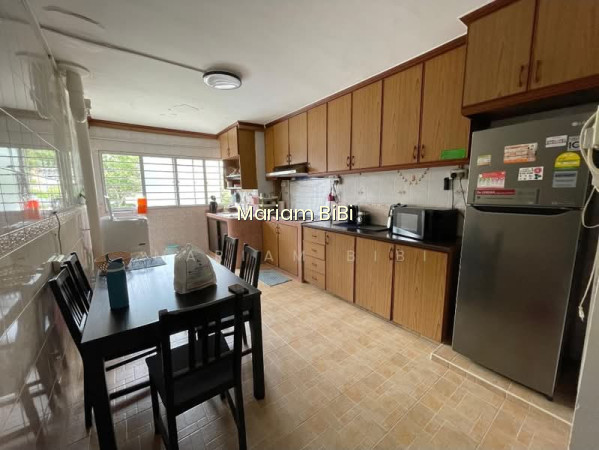 428 CLEMENTI AVENUE 3