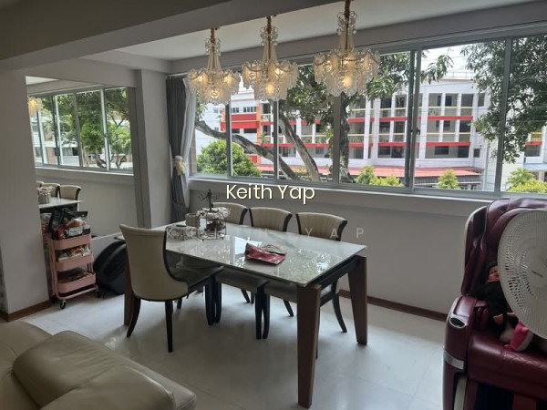 889A TAMPINES STREET 81