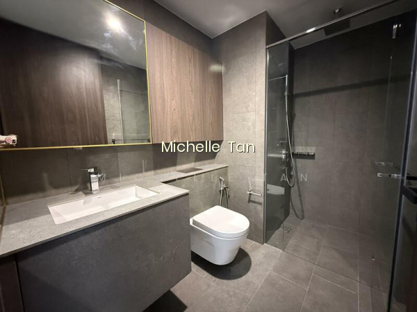 MIDTOWN MODERN 3