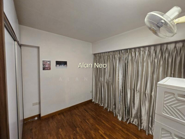 288C Punggol Place image 1 of 10