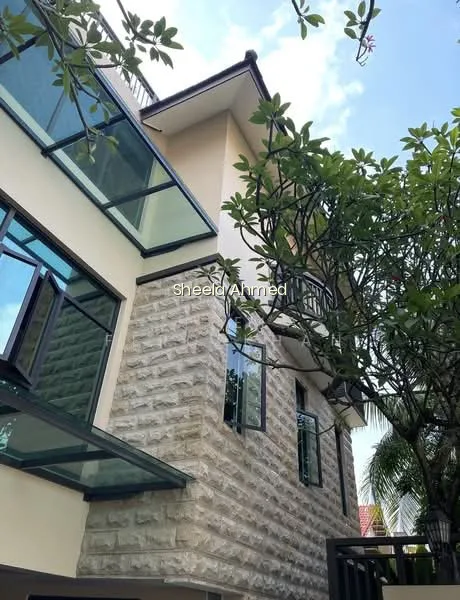 Resort-Style Freehold Bungalow @ Siglap image 1 of 10