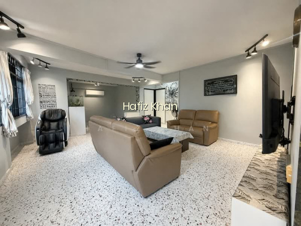 727 TAMPINES STREET 71 photo 5