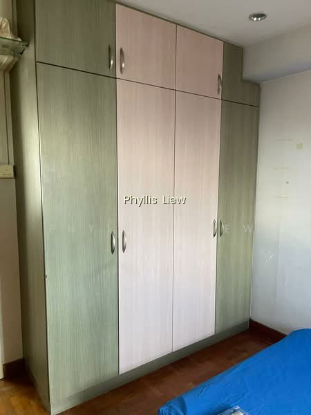 421 HOUGANG AVENUE 10 image 1 of 10