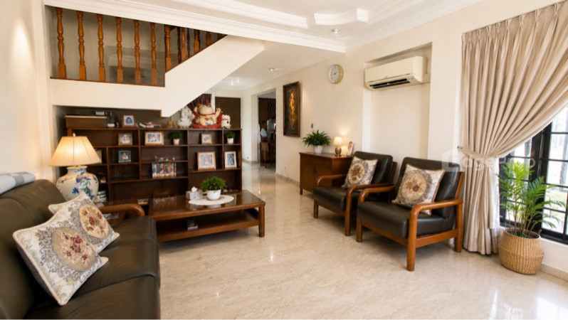 834 HOUGANG CENTRAL