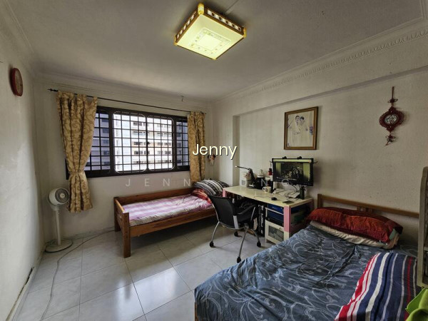 103 JURONG EAST STREET 13 photo 4