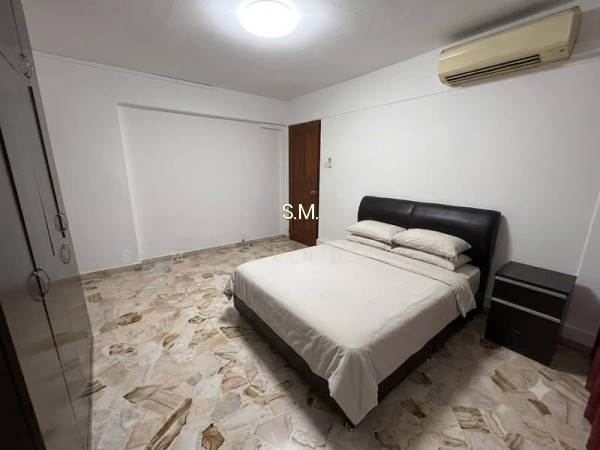 306 JURONG EAST STREET 32 photo 3