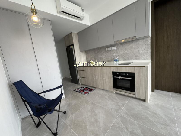 AMO RESIDENCE 7