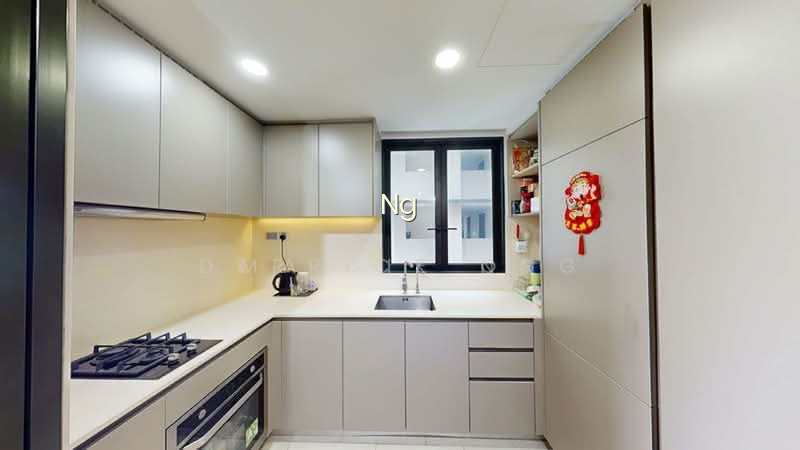 THE VENUE RESIDENCES AND SHOPPES photo 3
