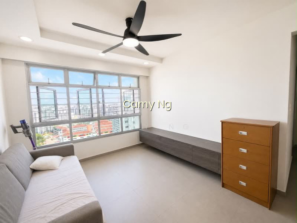 463C SEMBAWANG DRIVE photo 5