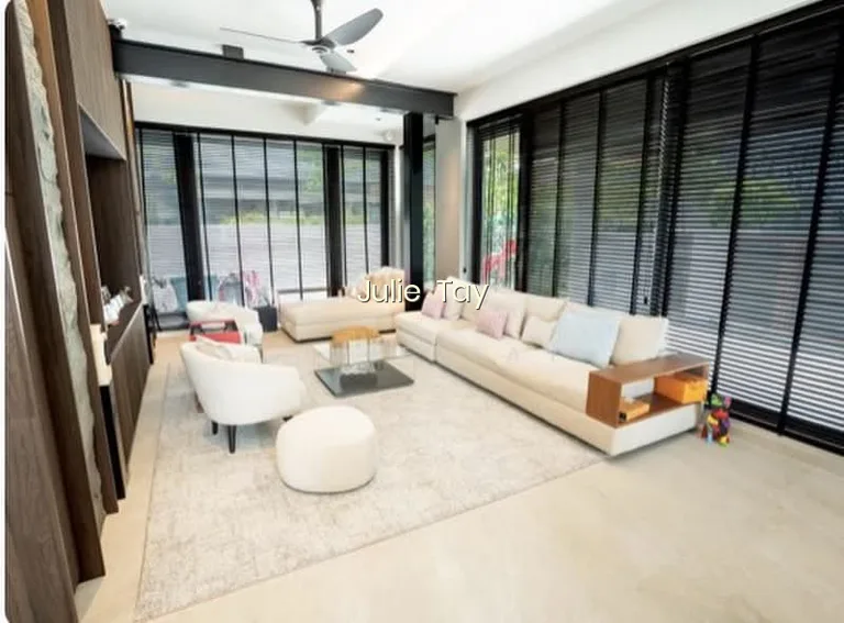 District 15 New Listing - Well Reno Modern Semi-D image 1 of 3