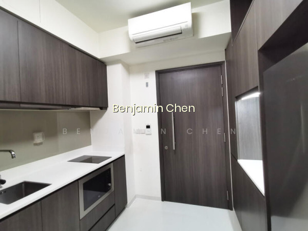 NORTH PARK RESIDENCES 7