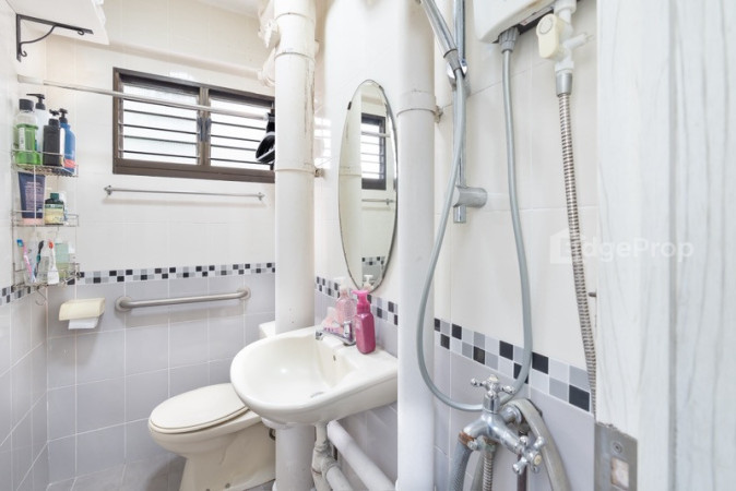 721 YISHUN STREET 71 photo 3