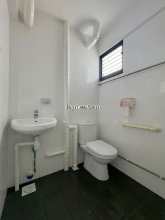118 SERANGOON NORTH AVENUE 1 photo 4