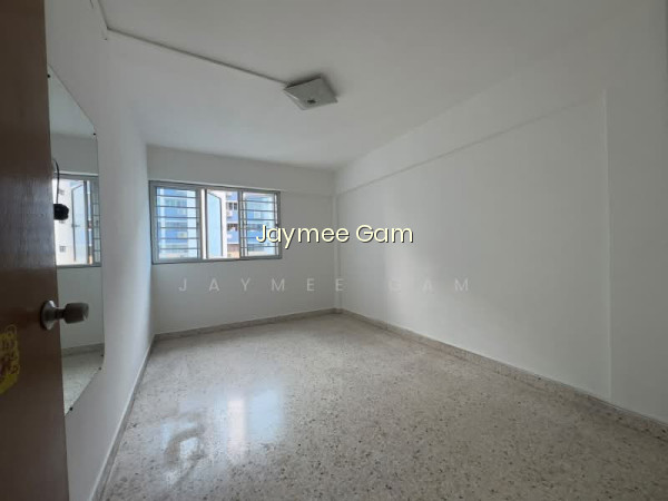 118 SERANGOON NORTH AVENUE 1 photo 5