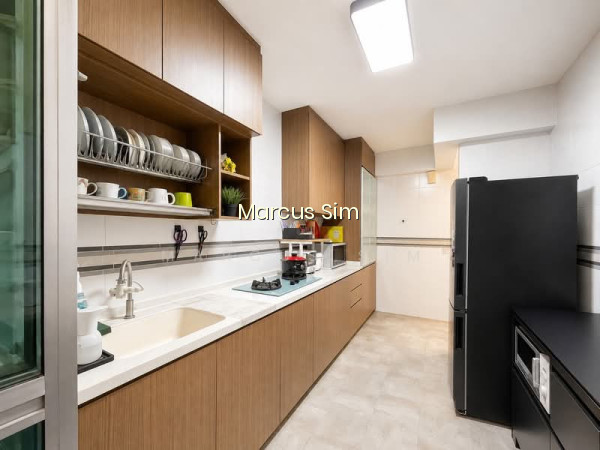 463B SEMBAWANG DRIVE photo 2