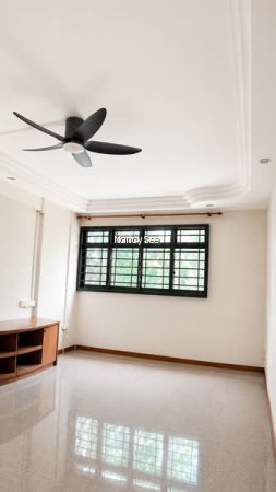 230 LORONG 8 TOA PAYOH photo 3