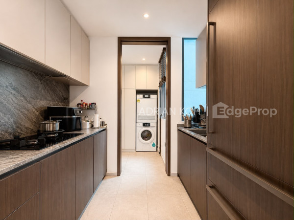 LEEDON GREEN 6