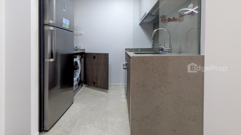 AVENUE SOUTH RESIDENCE 9