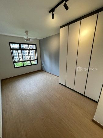 215C Bidadari Park Drive image 1 of 10