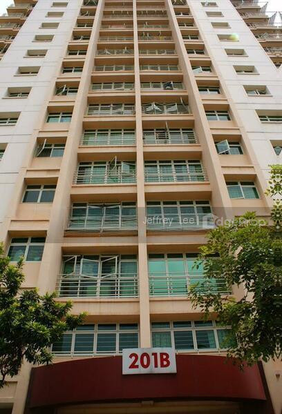 201B PUNGGOL FIELD image 1 of 10
