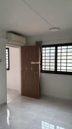 4 SAGO LANE photo 4