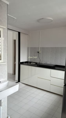 4 SAGO LANE photo 5