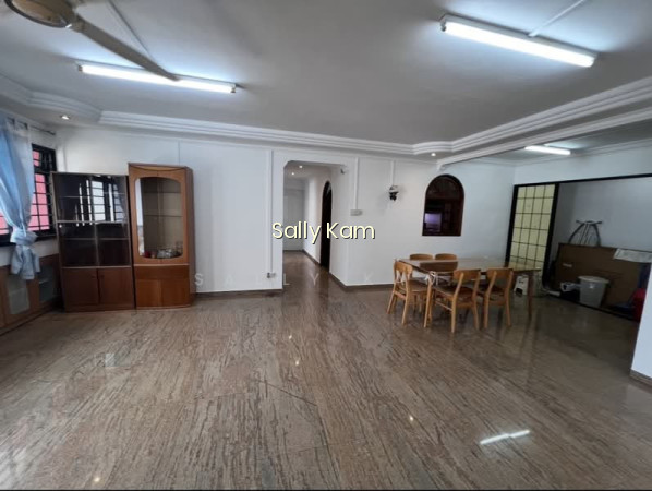 284 TOH GUAN ROAD photo 3