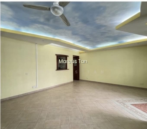 891 TAMPINES AVENUE 8