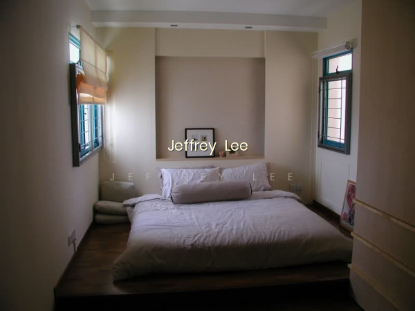 11 FARRER PARK ROAD photo 2