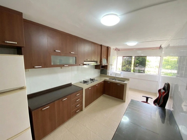 405 HOUGANG AVENUE 10