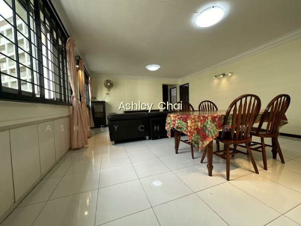 304 TAMPINES STREET 32 photo 5