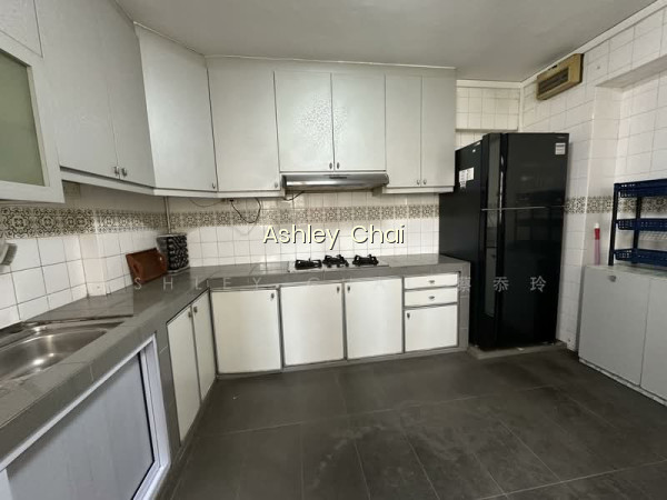 304 TAMPINES STREET 32 photo 6