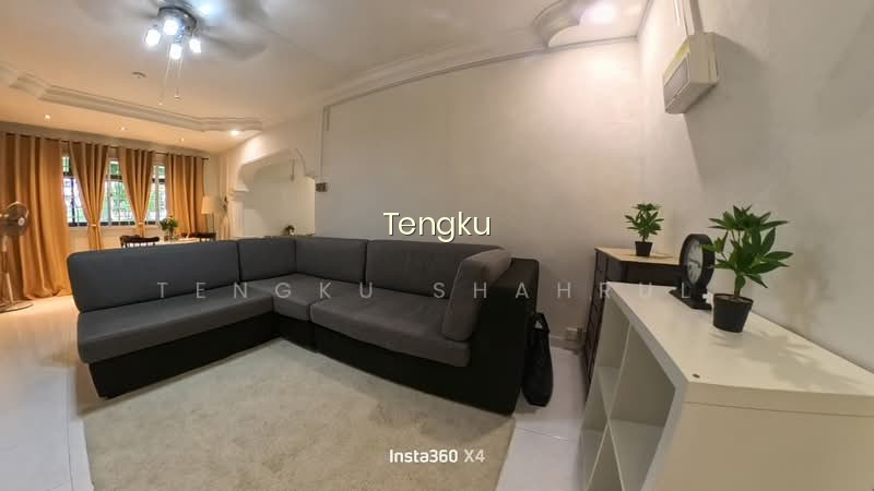 704 WOODLANDS DRIVE 40