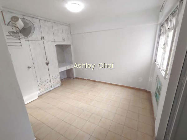 112 SERANGOON NORTH AVENUE 1