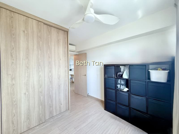 78 LORONG LIMAU photo 4