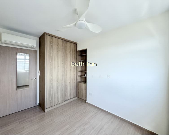 78 LORONG LIMAU photo 5