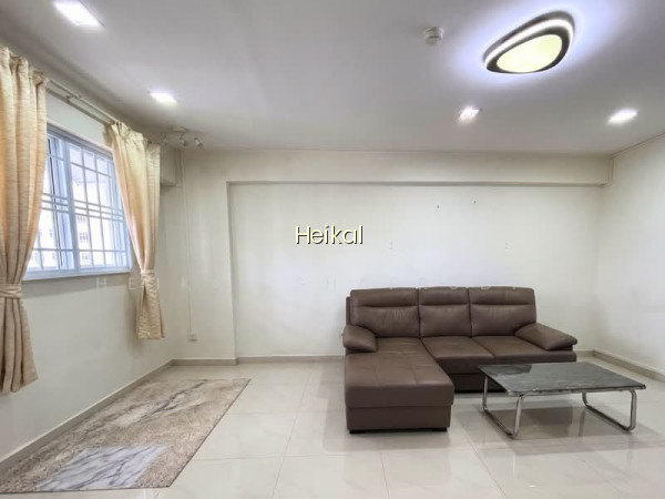 817 TAMPINES STREET 81