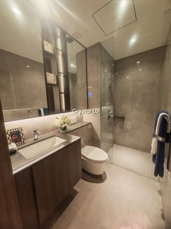 Grand Dunman image 1 of 10