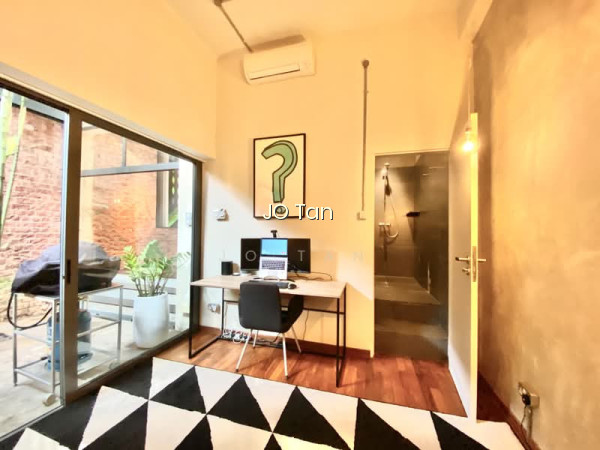 TIONG BAHRU PREWAR CONSERVATION - GROUND FLOOR WITH COURTYARD